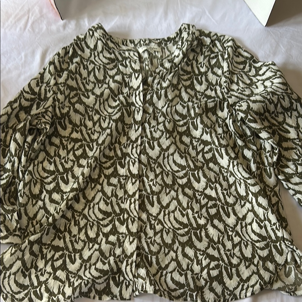 JACHS Girlfriend Boho Floral Print Button-Front Blouse – Lightweight Flowing Top